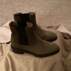 NWOT Margaux Chic Olive Green Chelsea Boots